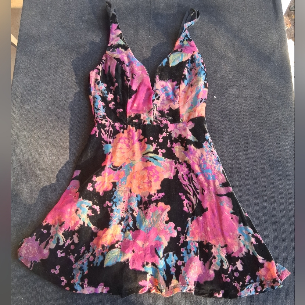 Lulu's Black Floral Maxi Dress